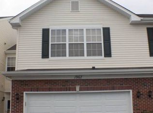 1967 W Crestview Cir, Romeoville, IL 60446