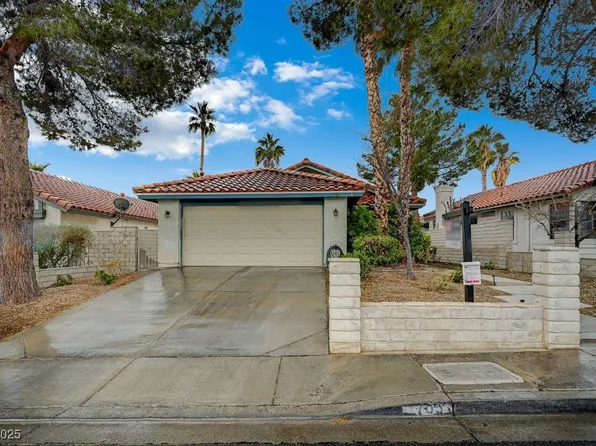 705 Thousand Oaks Dr, Las Vegas, NV 89123