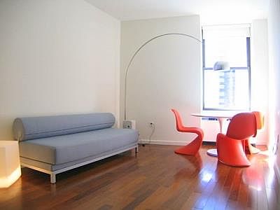 2nd image of 82 Beaver St APT 703