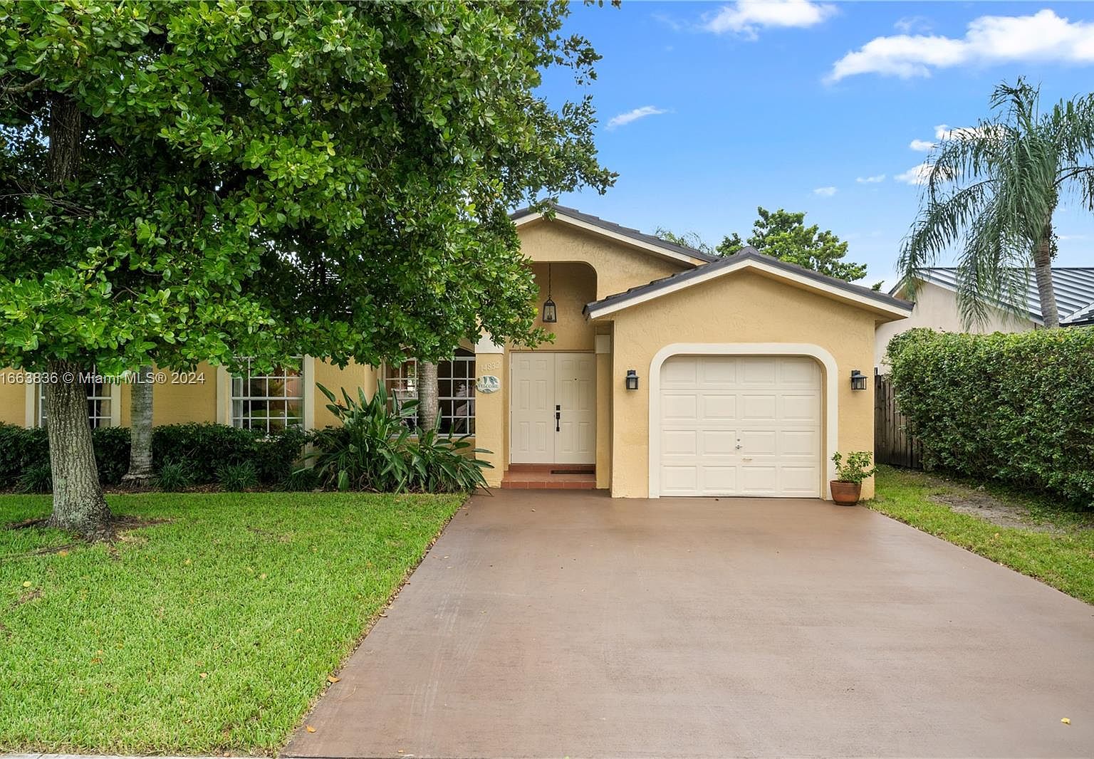 （NOT FOR SALE） サンディ・ラム／パラダイス・イン・マイ・ハート 14832 SW 173rd St, Miami, FL 33187 | Zillow