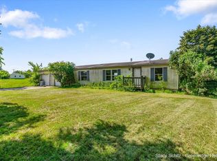 9270 E Jones Rd, Bellevue, MI 49021