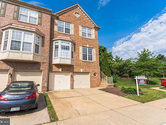 2nd image of 6174 Manchester Park Cir