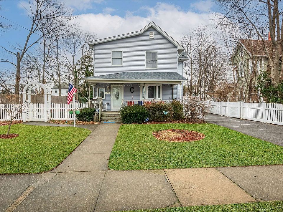 70 Maple Avenue, Patchogue, NY 11772 Zillow
