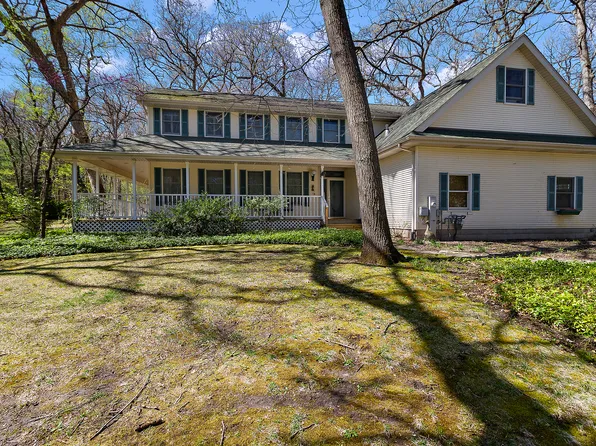 3795 S Wayne Ave, Saint Anne, IL 60964