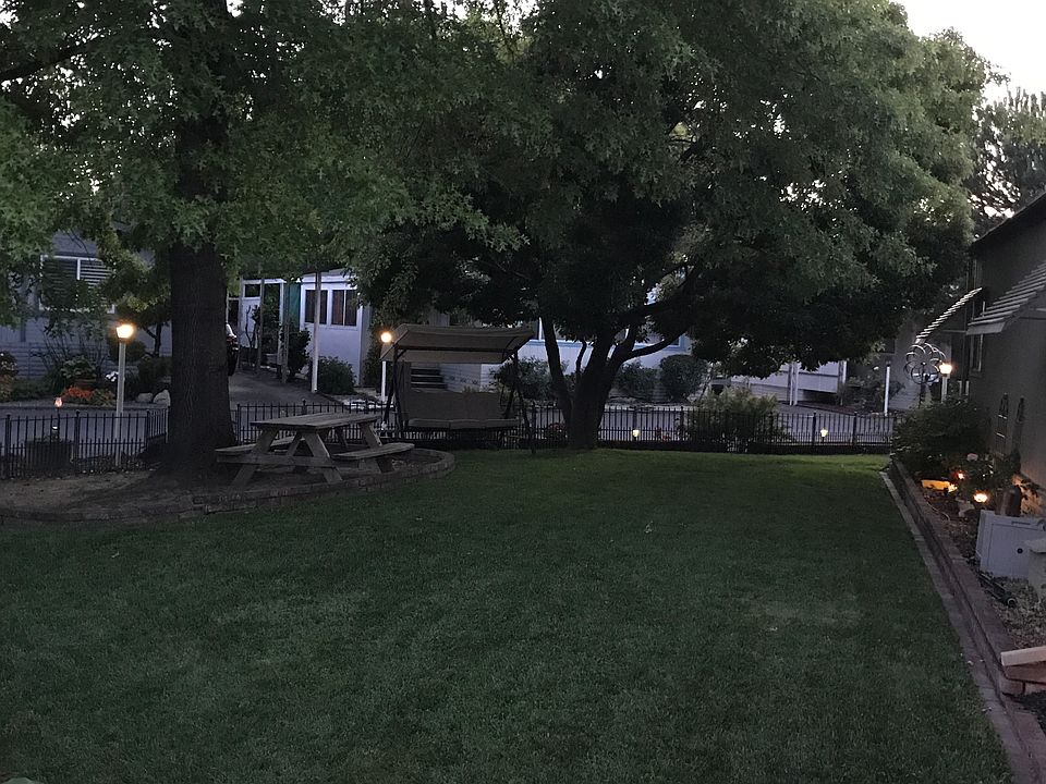 2nd image of 1128 Chinaberry Way