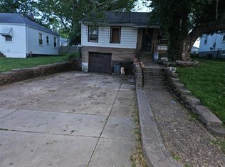 10000 Lackland Rd, Saint Louis, MO 63114