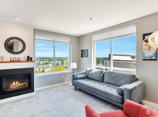 7116 Greenwood Ave N APT 403, Seattle, WA 98103