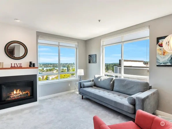 7116 Greenwood Avenue N #403, Seattle, WA 98103