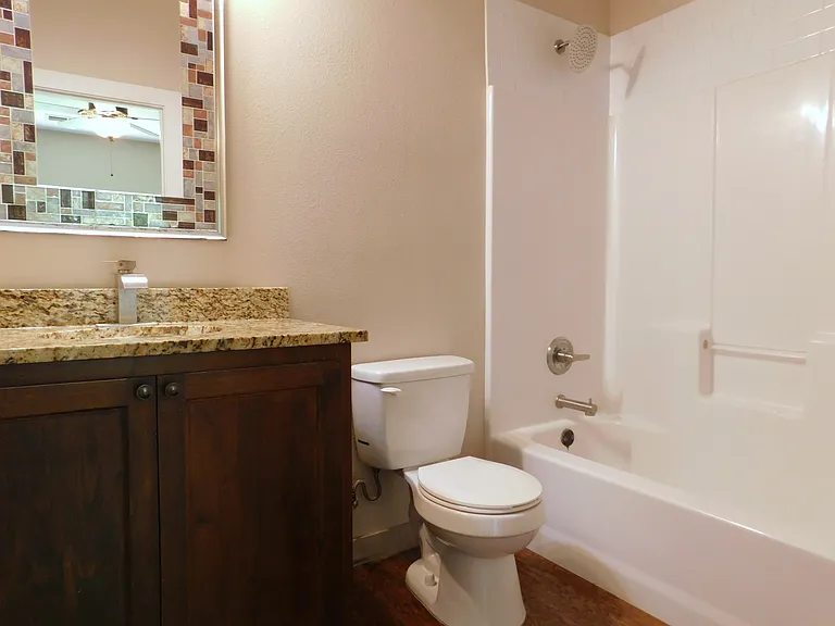 673 Copenhavr St — Photo 13