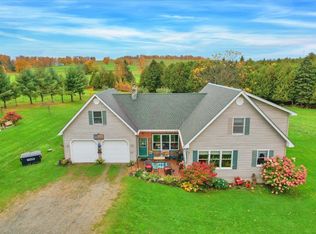 378 Goodall Rd, Derby Line, VT 05830