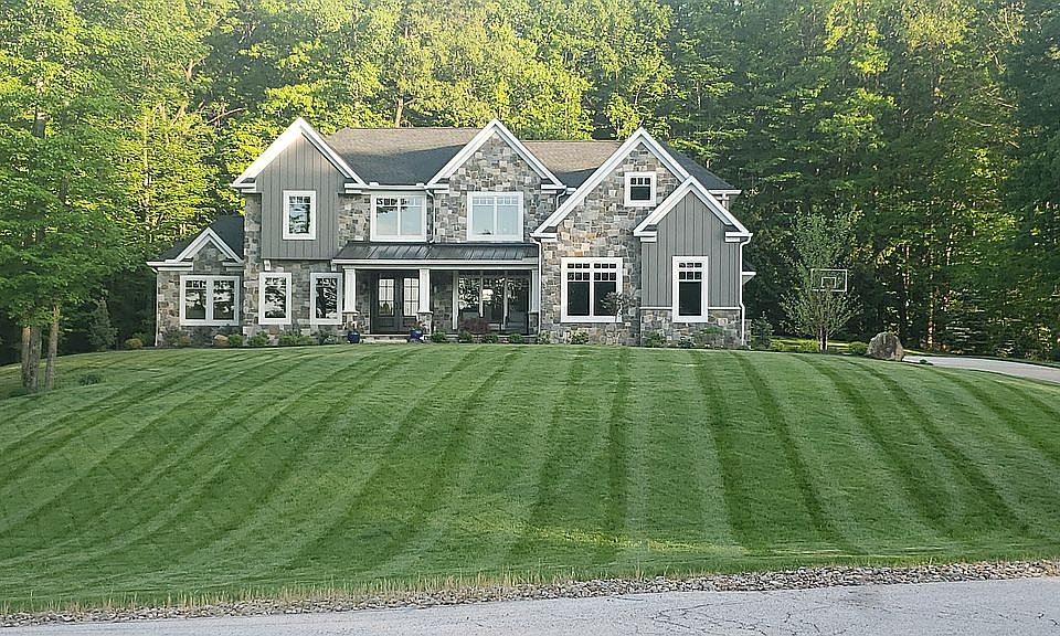 1st image of 676 Overlook Dr