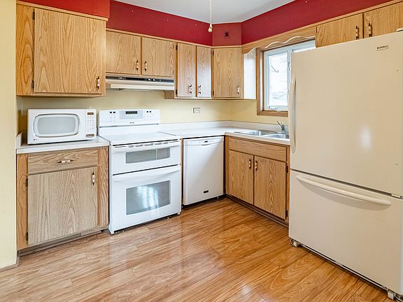 4th image of 7312 Larchwood Ln