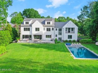 11 Turner Dr, Greenwich, CT 06831
