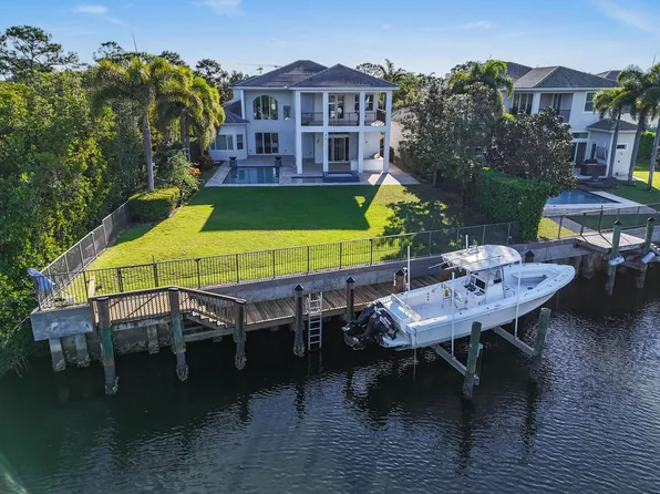 13965 Willow Cay Drive, Juno Beach, FL 33408