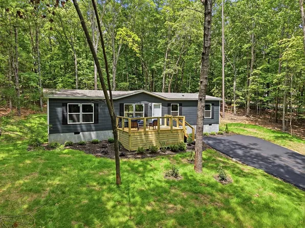 725 Tomahawk Trl, Blairsville, GA 30512