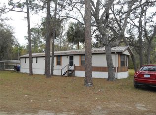 54 Elm St, Inglis, FL 34449