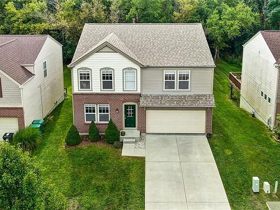 2nd image of 5866 Millbrook Dr