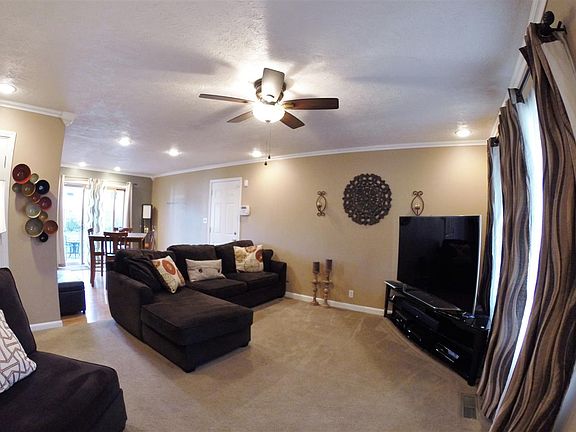 5th image of 962 Mayflower Cir
