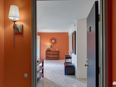 1552 S Camino Real APT 332, Palm Springs, CA, 92264