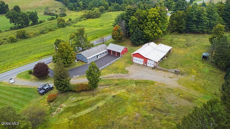 2nd image of 474 Groveside Road