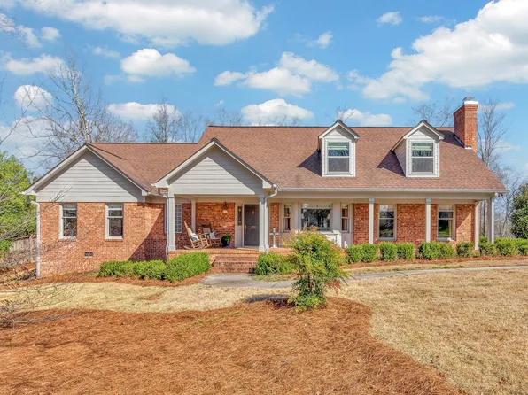 202 Collins Creek Rd, Greenville, SC 29607