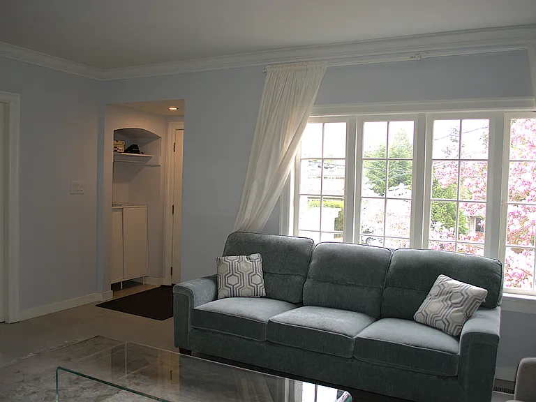 2251 Haywood Ave — Photo 7