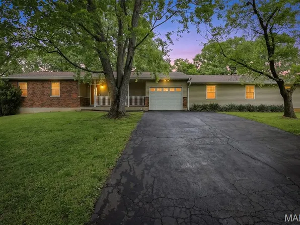 2580 Ridge Ln, Festus, MO 63028
