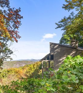 25 Little Falls Dr, Tryon, NC, 28782