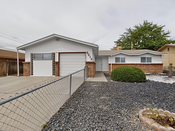 2nd image of 6213 Avenida La Costa NE