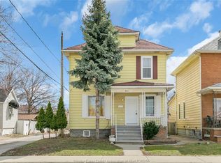 941 Cataraqui St, Windsor, ON N9A 3P7