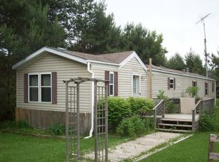 6429 Roy Rd, Gladwin, MI 48624