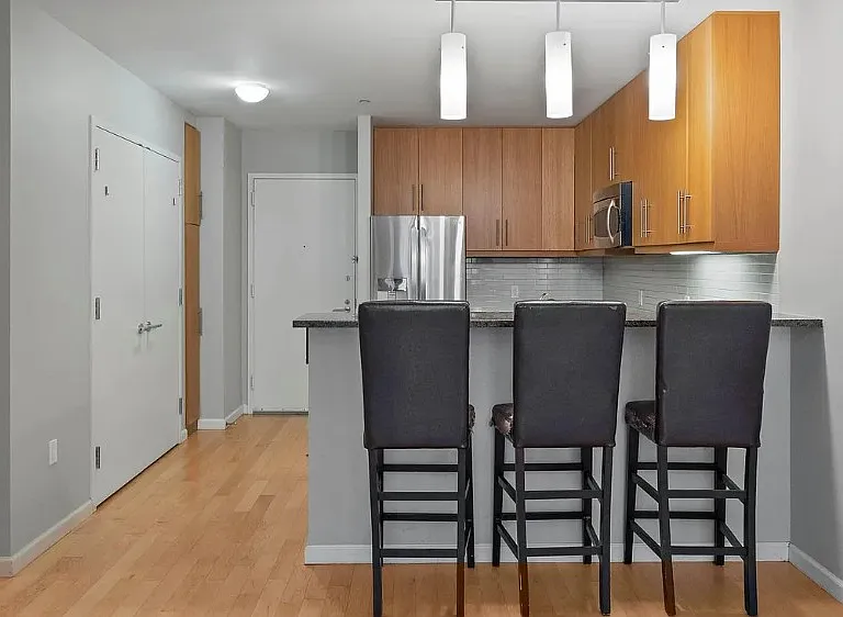1425 Locust St #3E — Photo 17