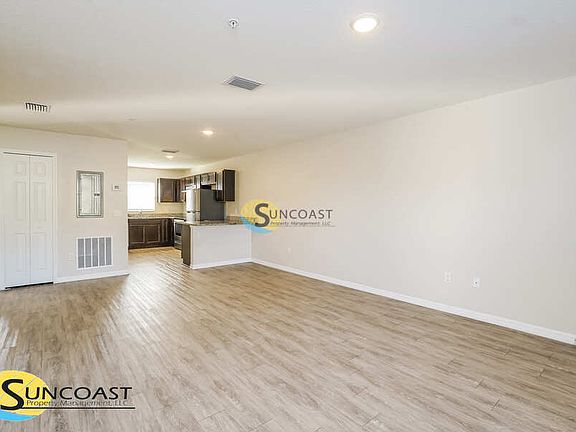 2nd image of 33 Juniper Pass Dr Unit 3