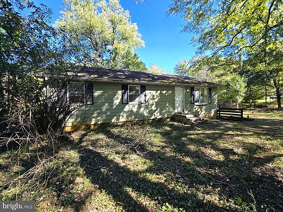 4th image of 1769 Lewisville Rd