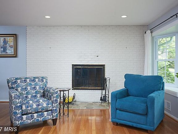 4th image of 3475 Mildred Dr