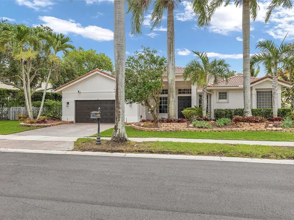 950 Marina Dr, Weston, FL 33327