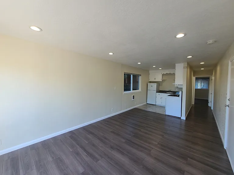 1830 Richardson St #1 — Photo 6