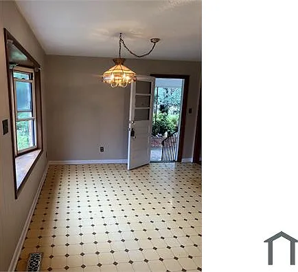 6322 Pine St — Photo 9