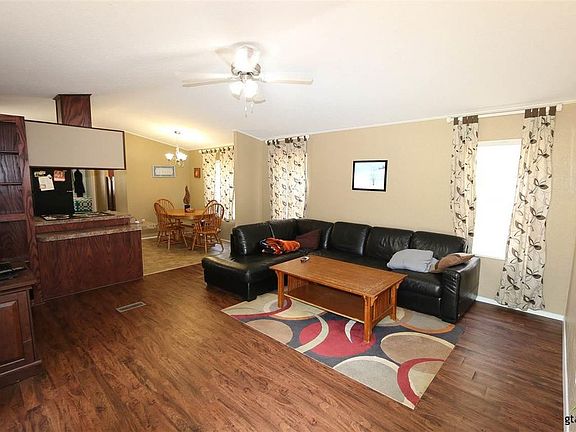 3rd image of 13688 County Road 4110