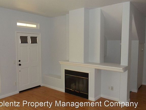 3rd image of 1023 S Stresa Way