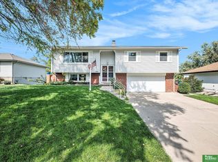 13326 Adams St, Omaha, NE 68137