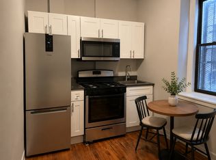 233 E 4th St APT 3D, New York, NY 10009