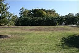 2nd image of 574 Shun Pike