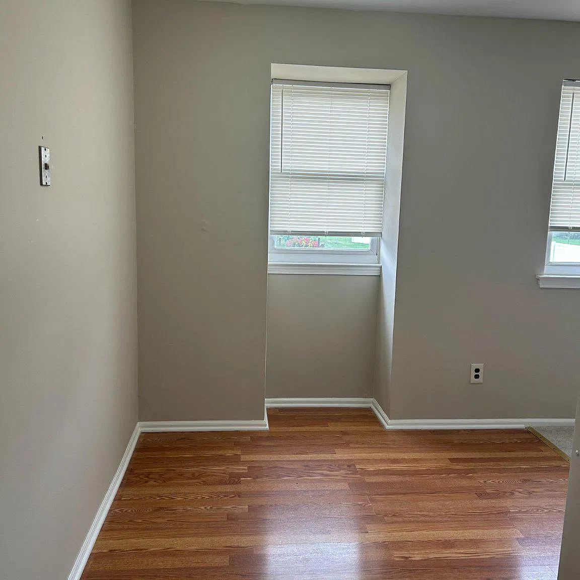 2 bed, 1.0 bath, 1776 sqft, $1,700 — Photo 4
