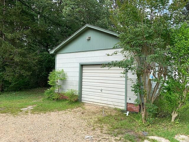 2nd image of 3519 E Main St