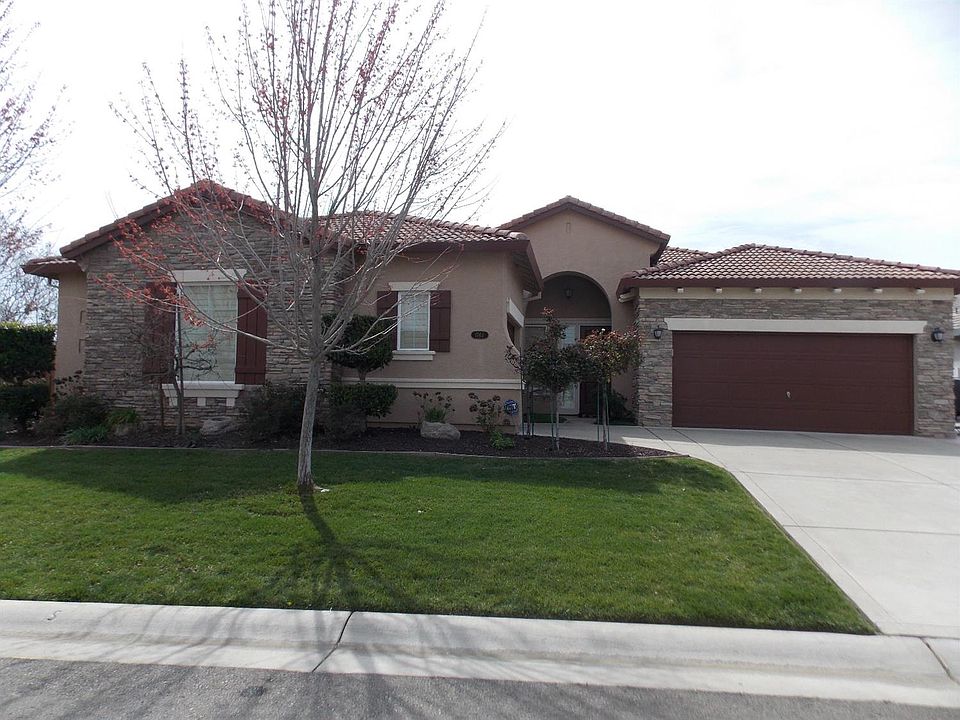 2nd image of 1740 Ventana Ct