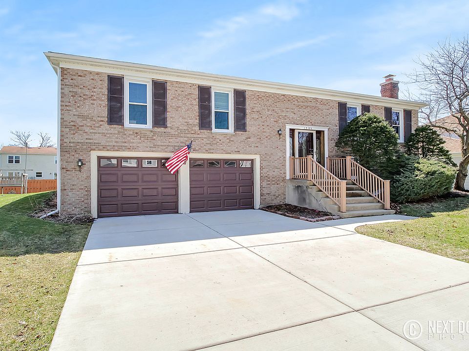 1st image of 1305 Chatham Ln