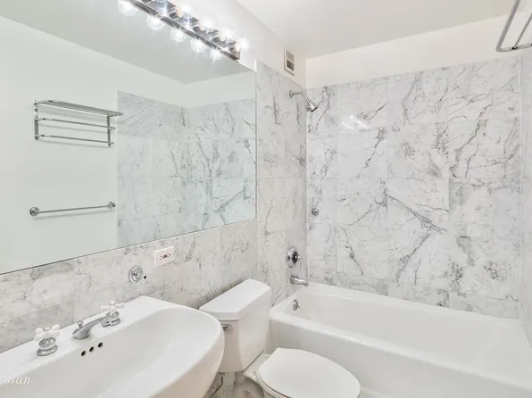 52 Spring Street image 5 of 6