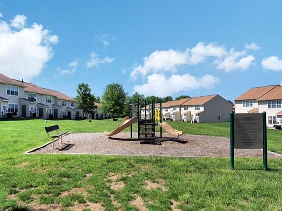 5th image of 86 Park Cove Dr #3265207