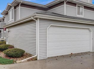 6541 Mariner Dr, Racine, WI 53406